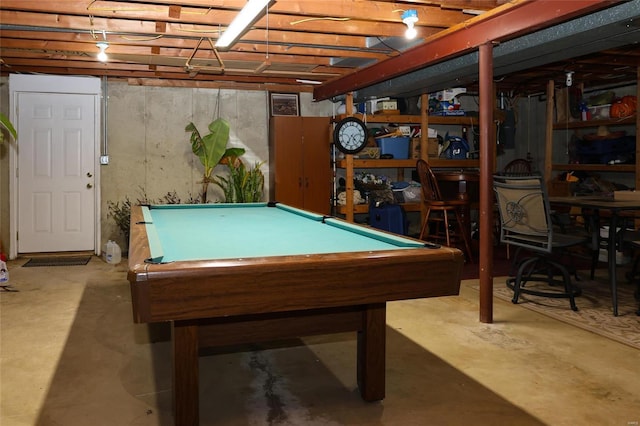 rec room featuring concrete floors and pool table