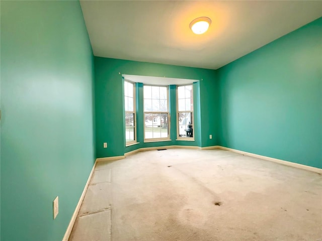 empty room featuring carpet