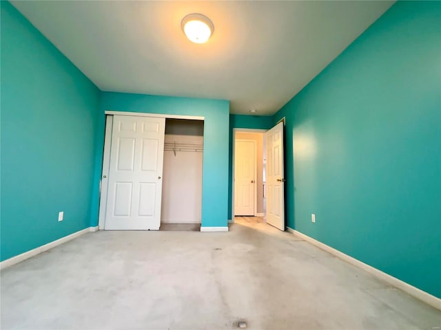 unfurnished bedroom with a closet