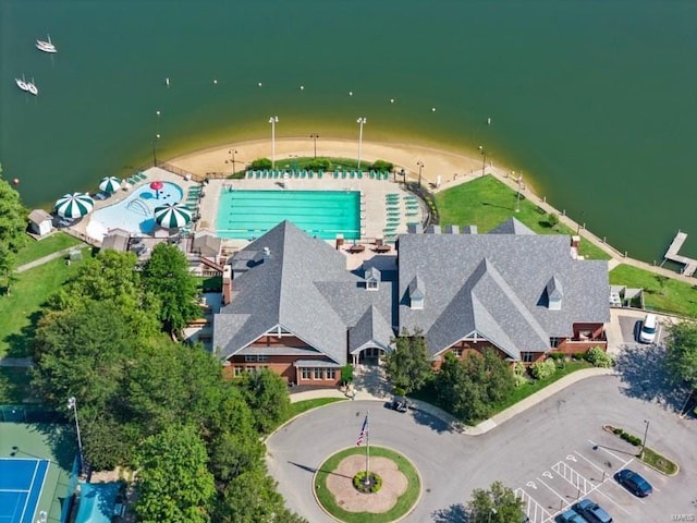 bird's eye view featuring a water view