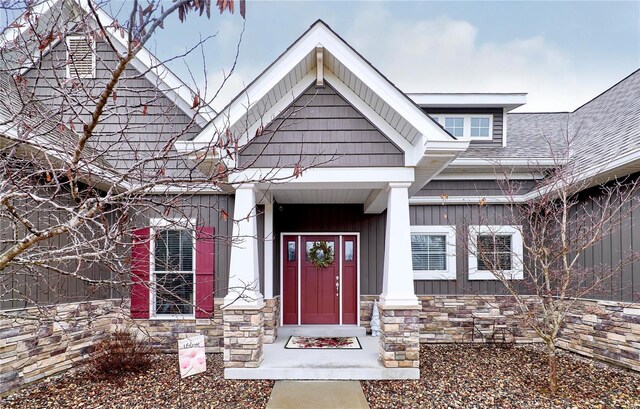 view of property entrance