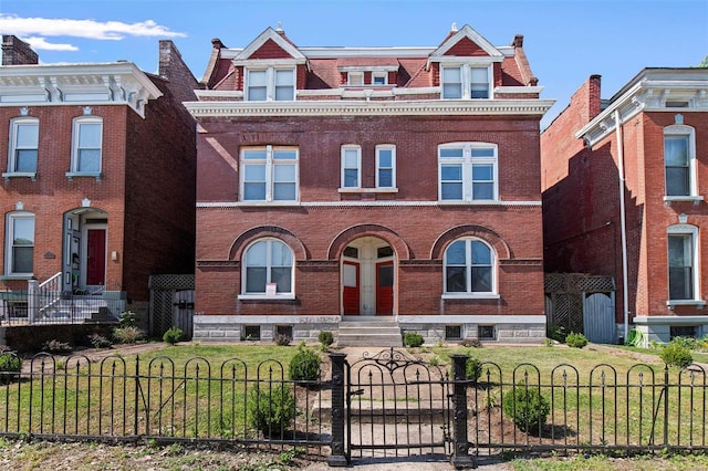 view of front of home with a front yard