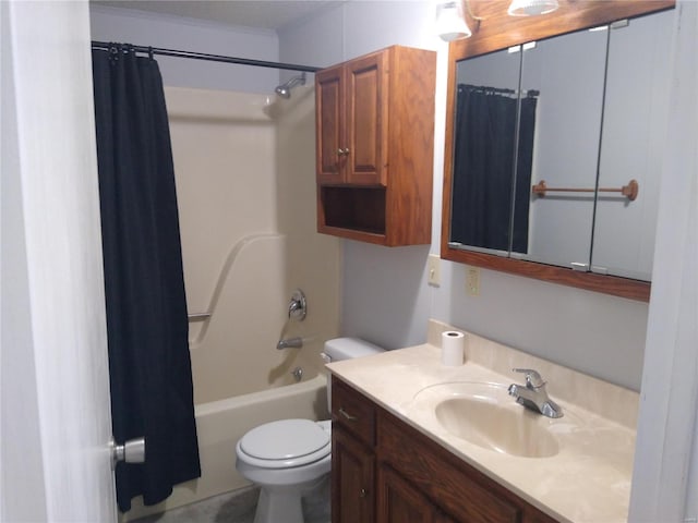 full bathroom featuring vanity, shower / tub combo, and toilet