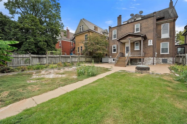 exterior space featuring a yard