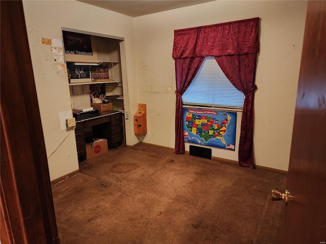 office area featuring carpet floors