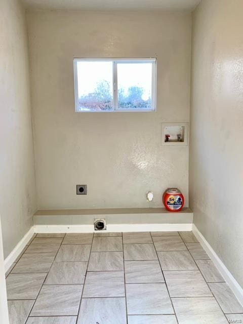 laundry room with electric dryer hookup and hookup for a washing machine