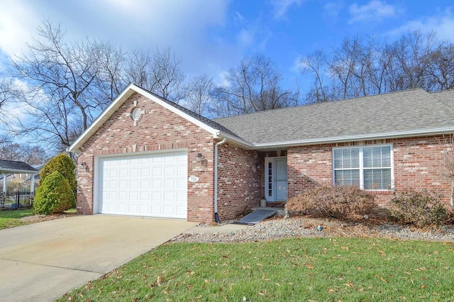 view of front facade featuring a garage