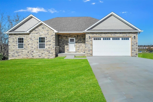 craftsman inspired home featuring a garage and a front yard