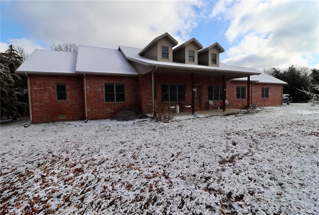 view of front facade featuring covered porch