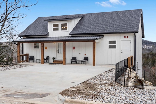 modern farmhouse with covered porch