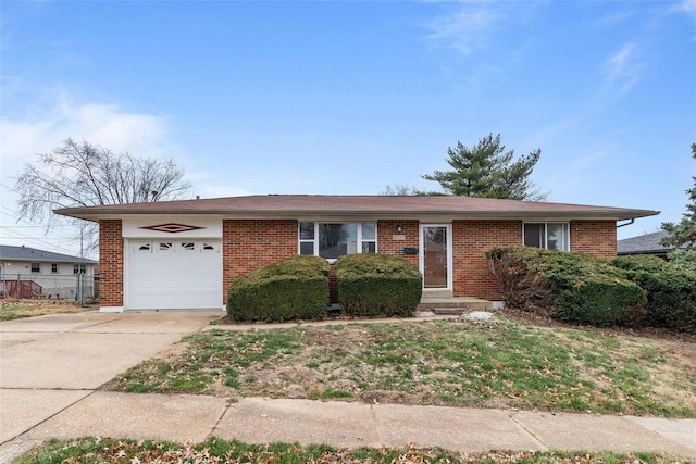 single story home featuring a garage