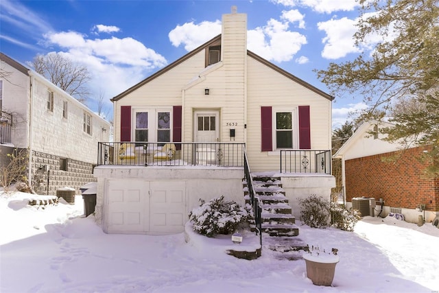 view of front of property featuring central AC