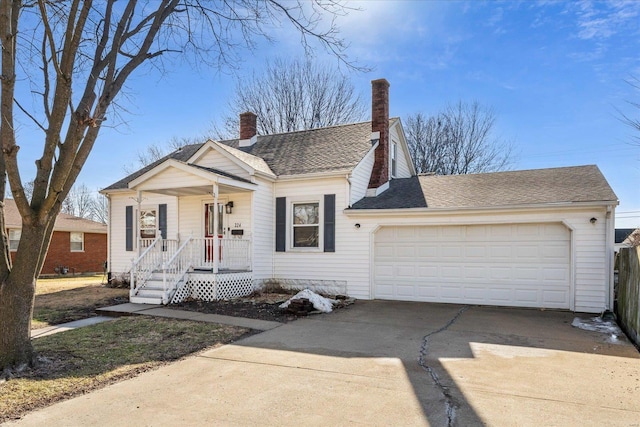 view of front facade featuring a garage and a porch