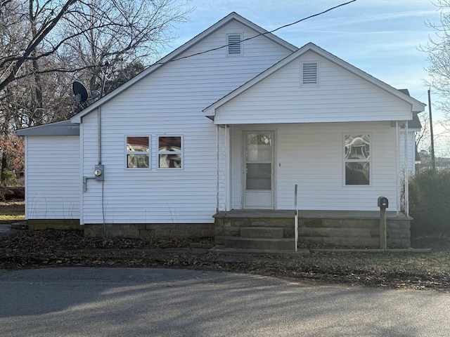 view of front of property