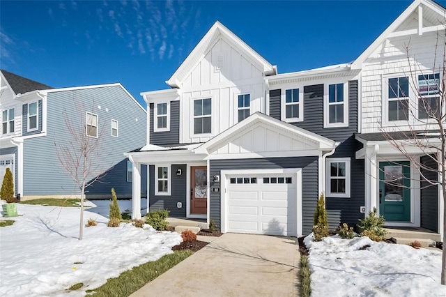 view of front facade with a garage