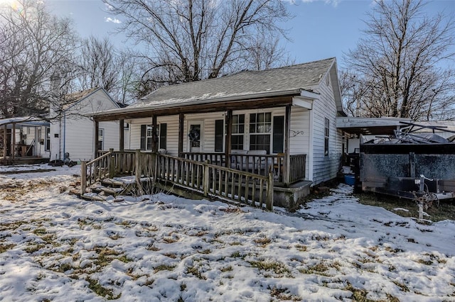 bungalow-style house featuring covered porch