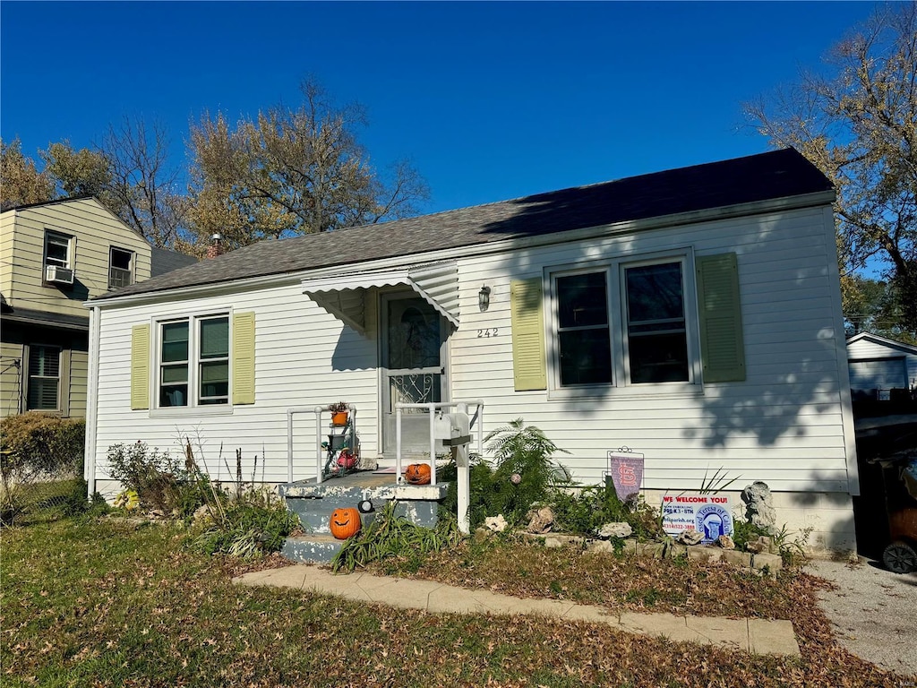 view of front of home