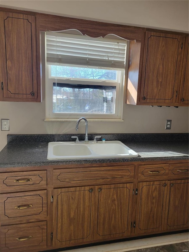 kitchen featuring sink