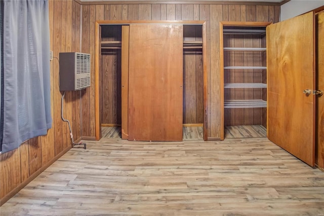 closet featuring a wall mounted AC