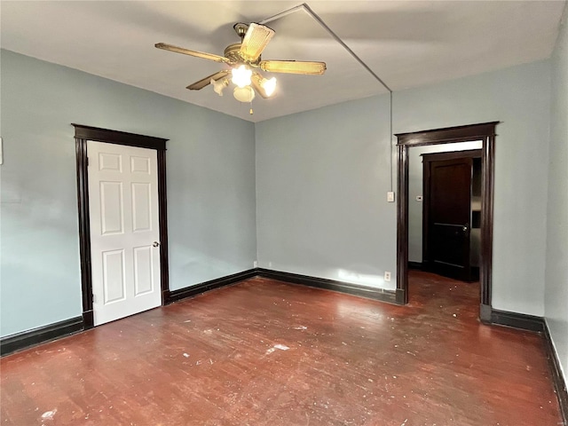 empty room with ceiling fan