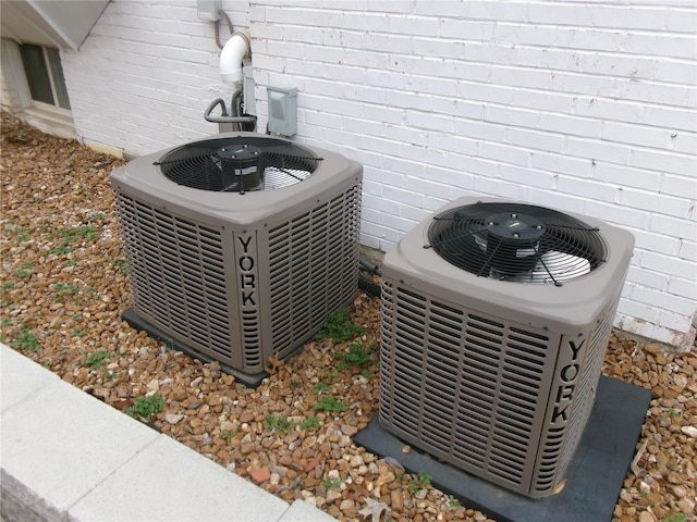 exterior details featuring cooling unit