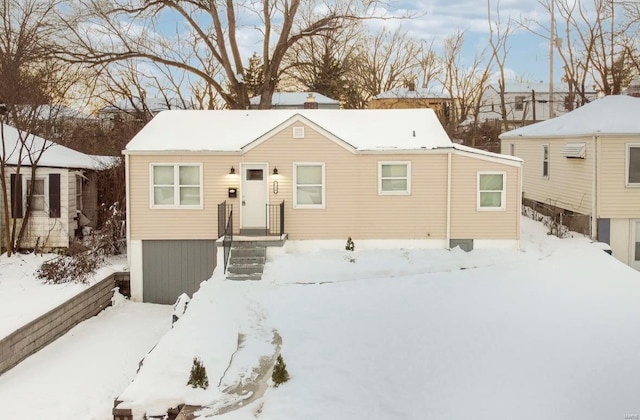 view of front of house