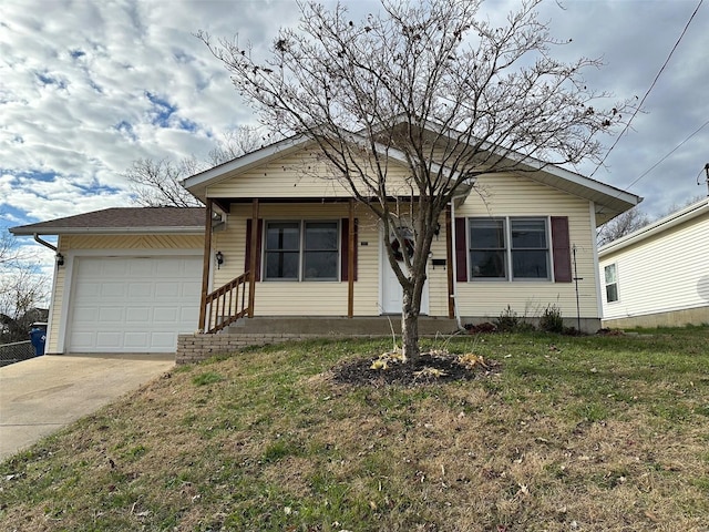 view of front facade with a front lawn and a garage