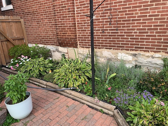 details with brick siding