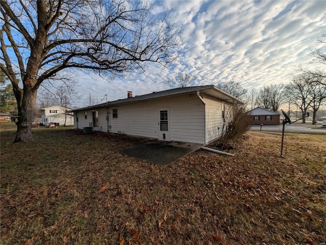 view of side of property