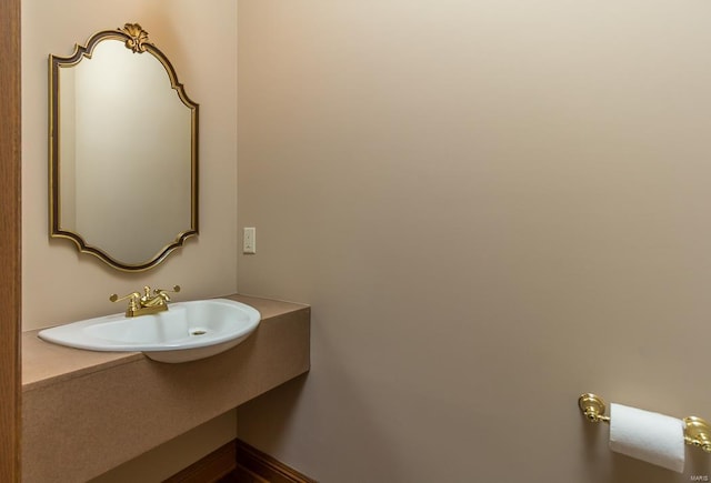 bathroom with sink