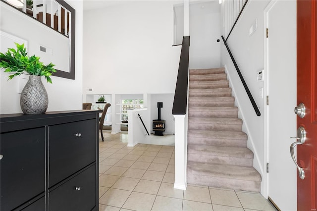 view of tiled foyer entrance