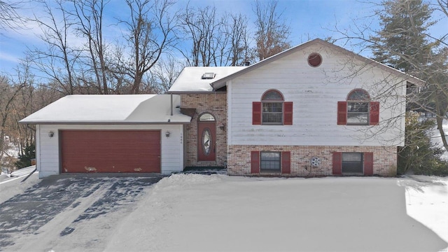 view of front of house with a garage