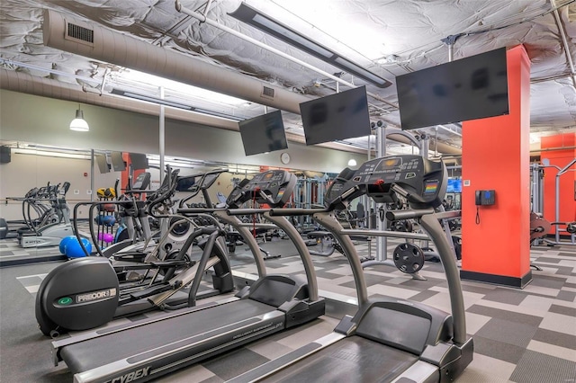 exercise room with visible vents