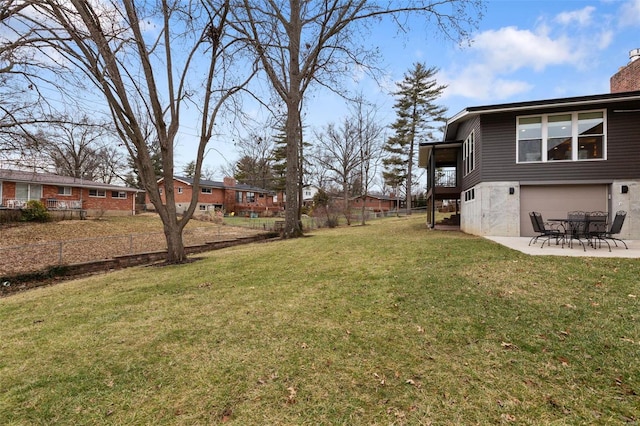 view of yard featuring a patio area