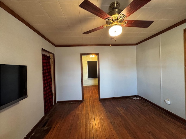 unfurnished room with a ceiling fan, baseboards, ornamental molding, and dark wood-style flooring