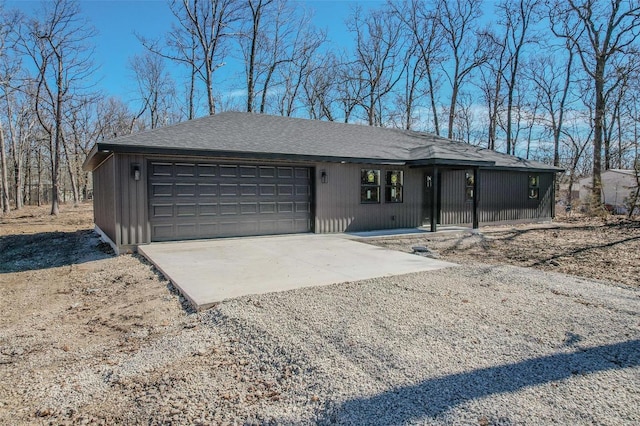 single story home featuring a garage