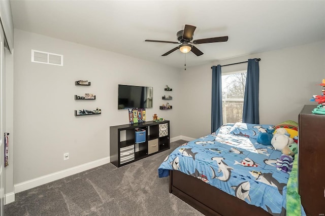 carpeted bedroom featuring ceiling fan