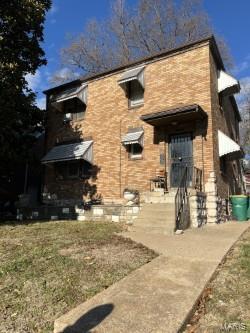 view of rear view of house