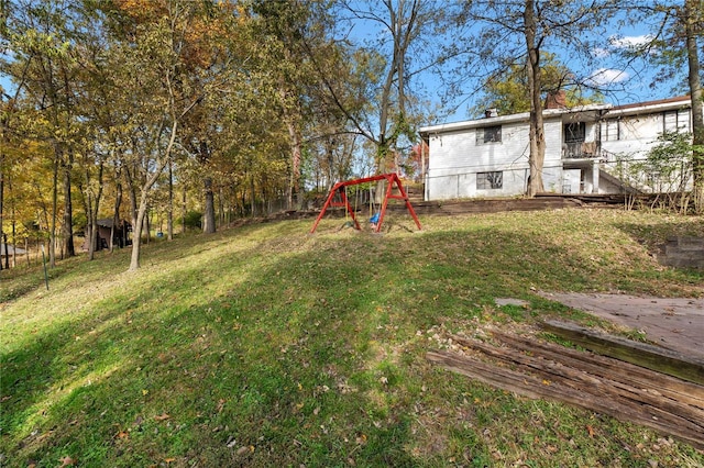 view of yard featuring a playground