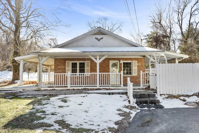 view of front of home with covered porch