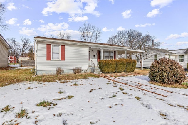 view of front of property