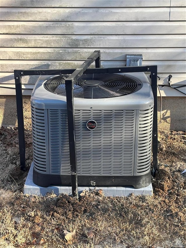 exterior details featuring cooling unit