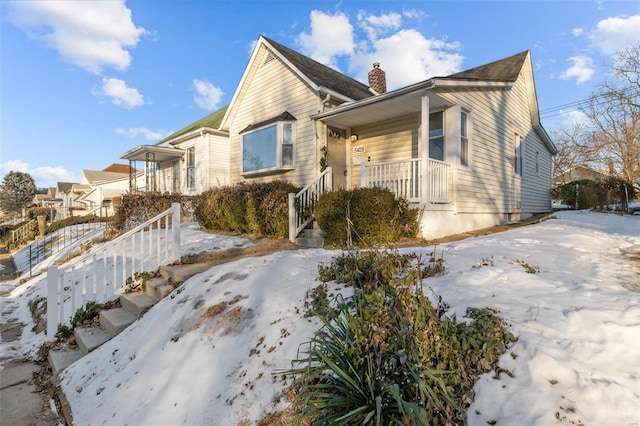 view of front of house featuring covered porch