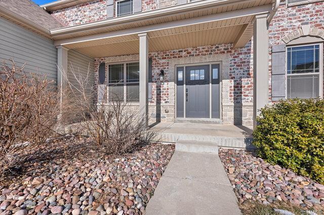 property entrance with a porch