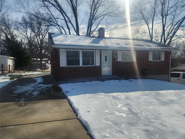 view of front of property