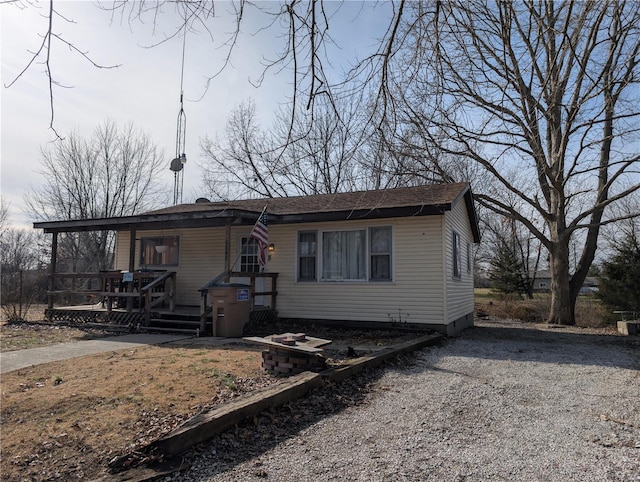 view of front of property with a porch