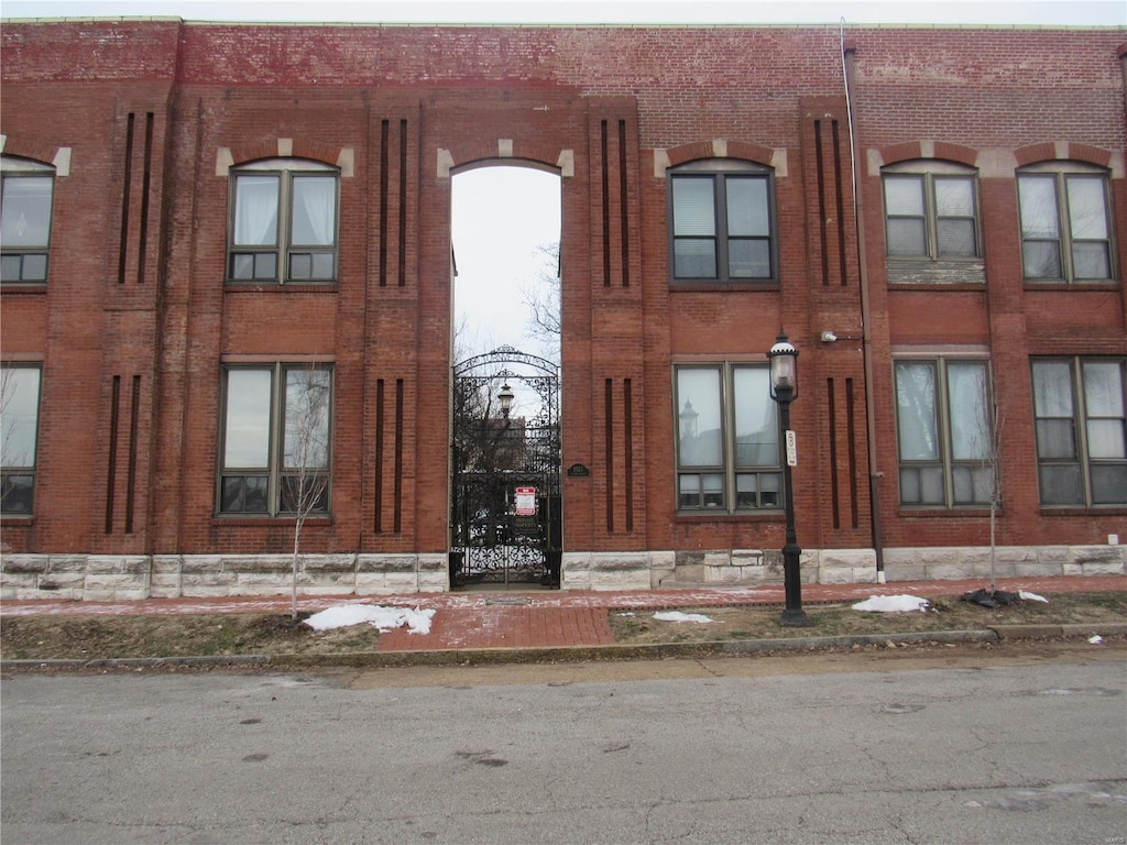 view of building exterior