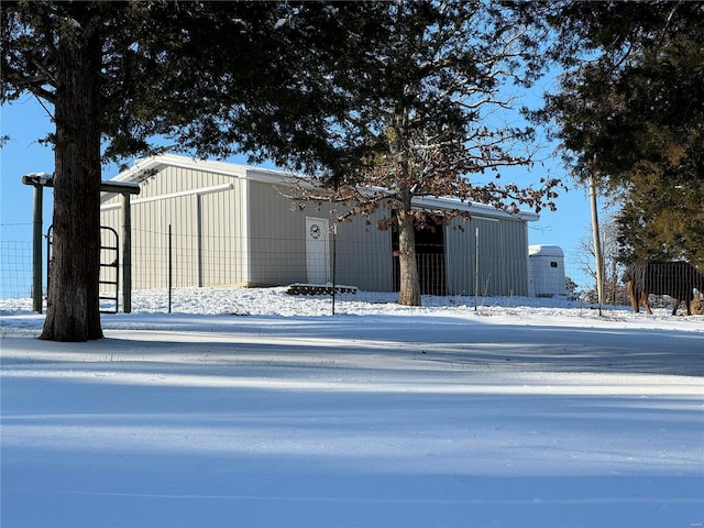 exterior space featuring an outdoor structure