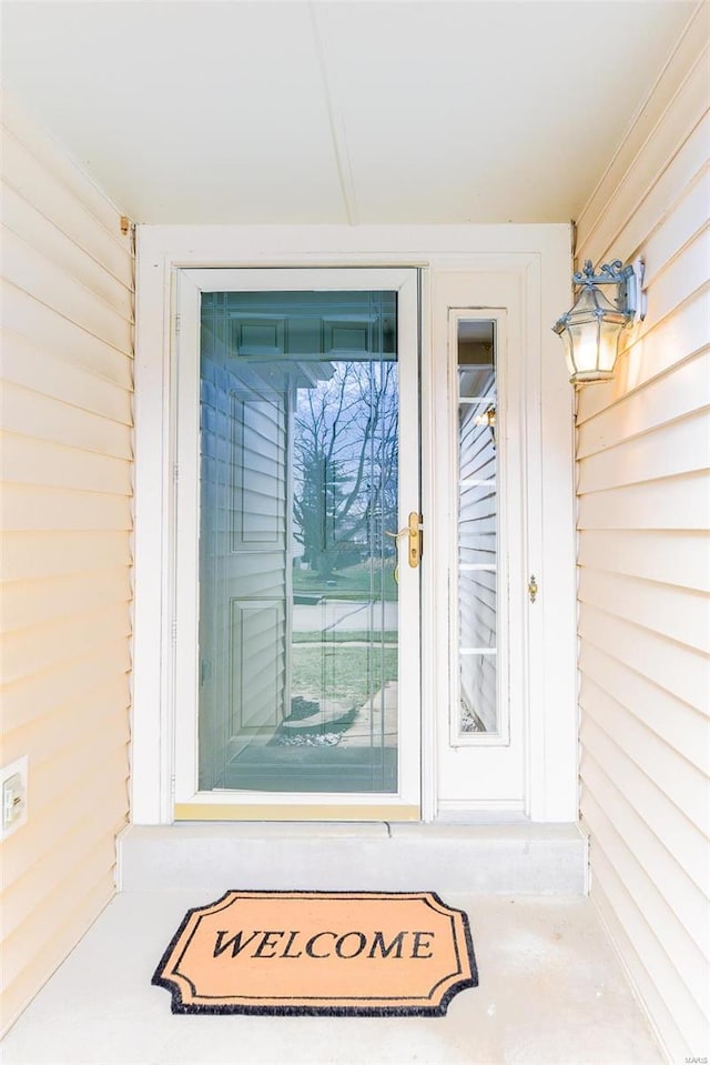 view of property entrance