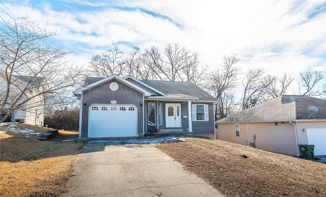 view of front of property featuring a garage